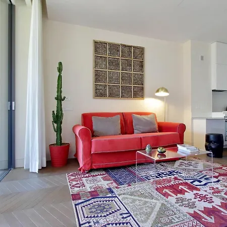 Luxury Domus Apartment 1-2